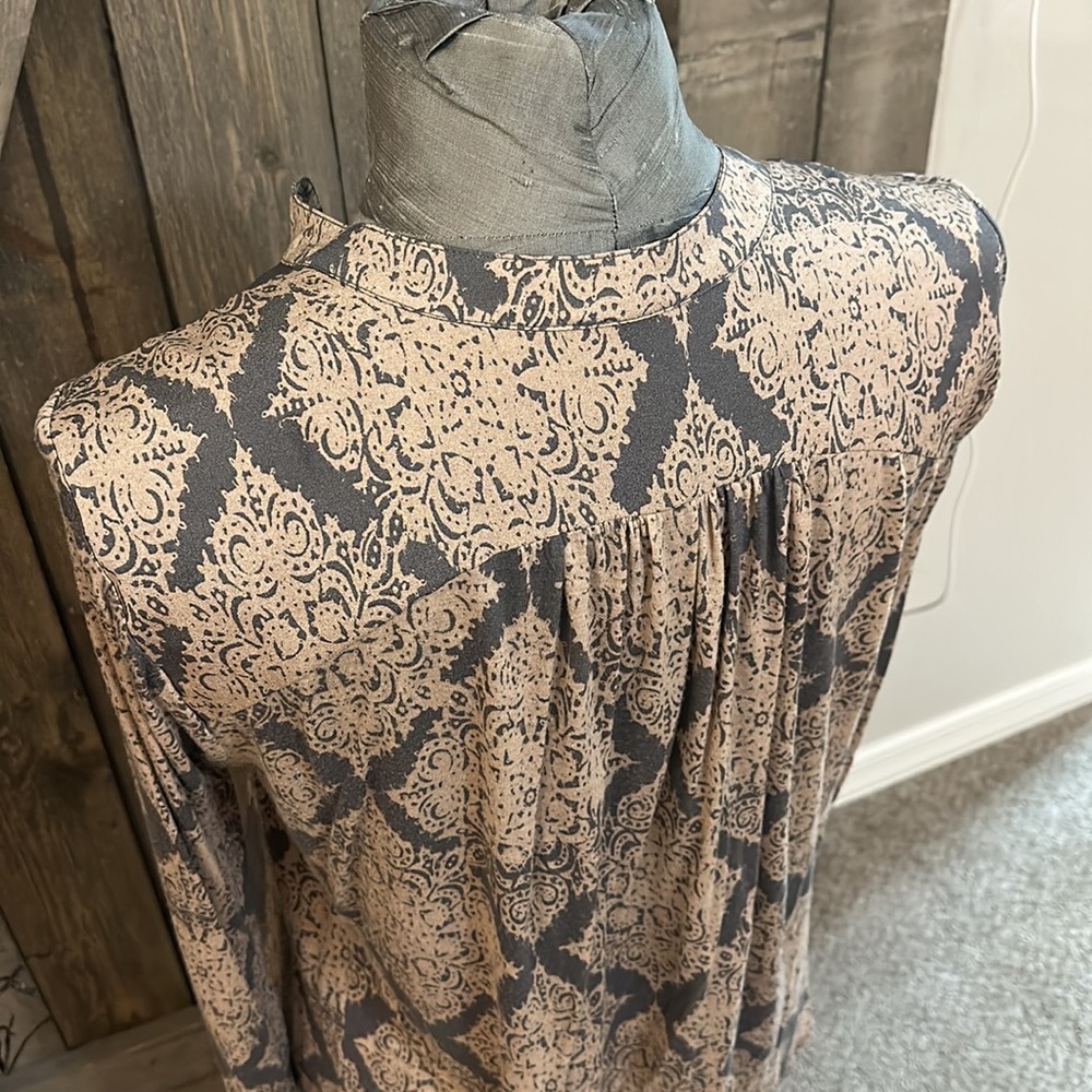 Anthropologie Gray Floral Wrap-Style Blouse with Cream, Red, Yellow Accents - Picture 6 of 9